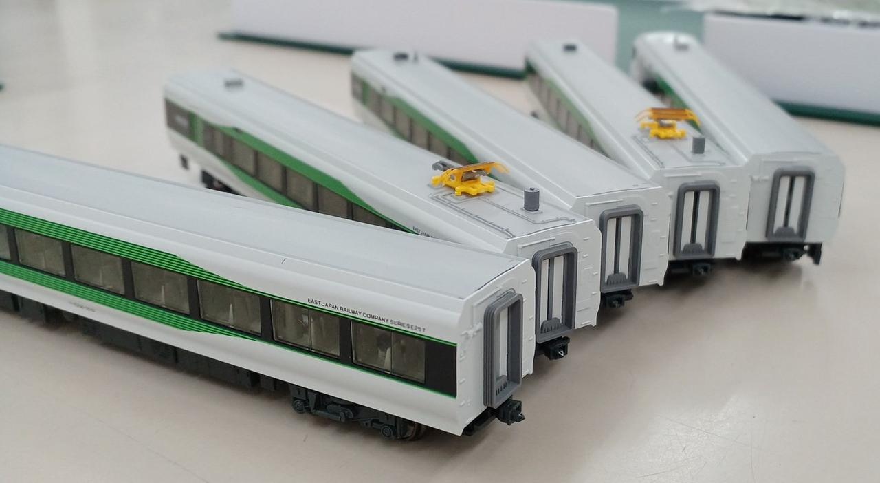 KATO E257系0番台 ジャンク品 Amazon | KATO JR東日本 E257系0番台 クハE256-7バラし かいじ