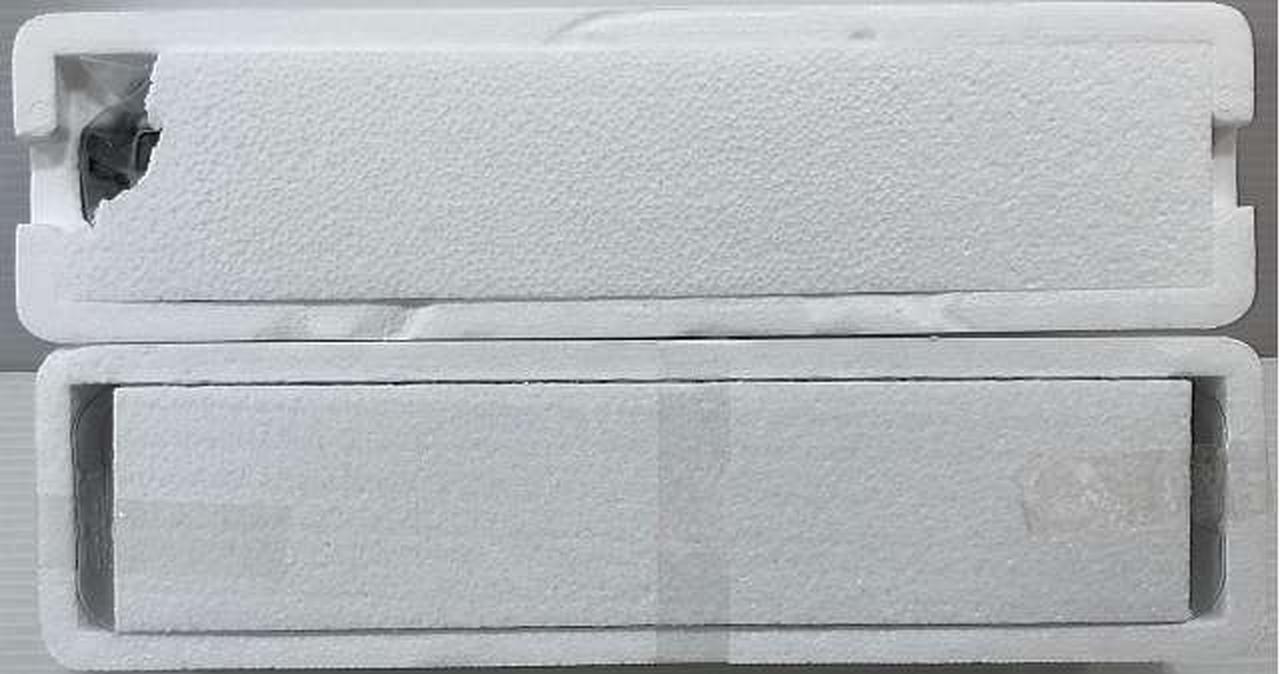 内箱のに一部ダメージあり