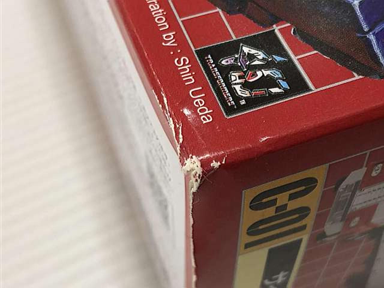 外箱ダメージあり