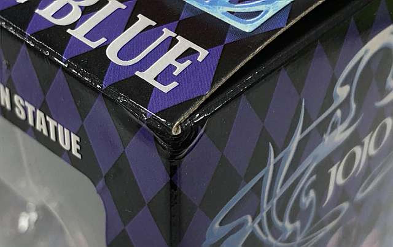 外箱ダメージあり