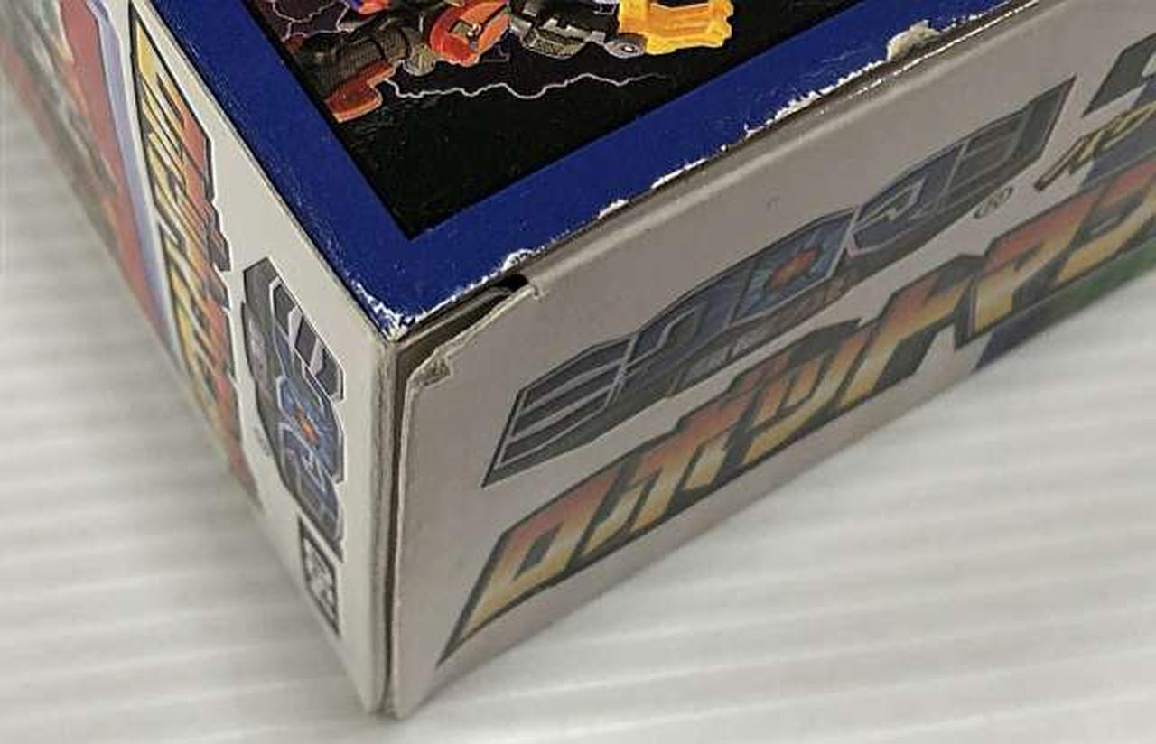 外箱ダメージあり