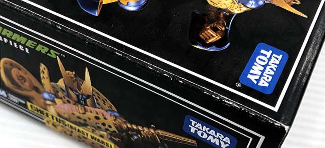 外箱ダメージあり