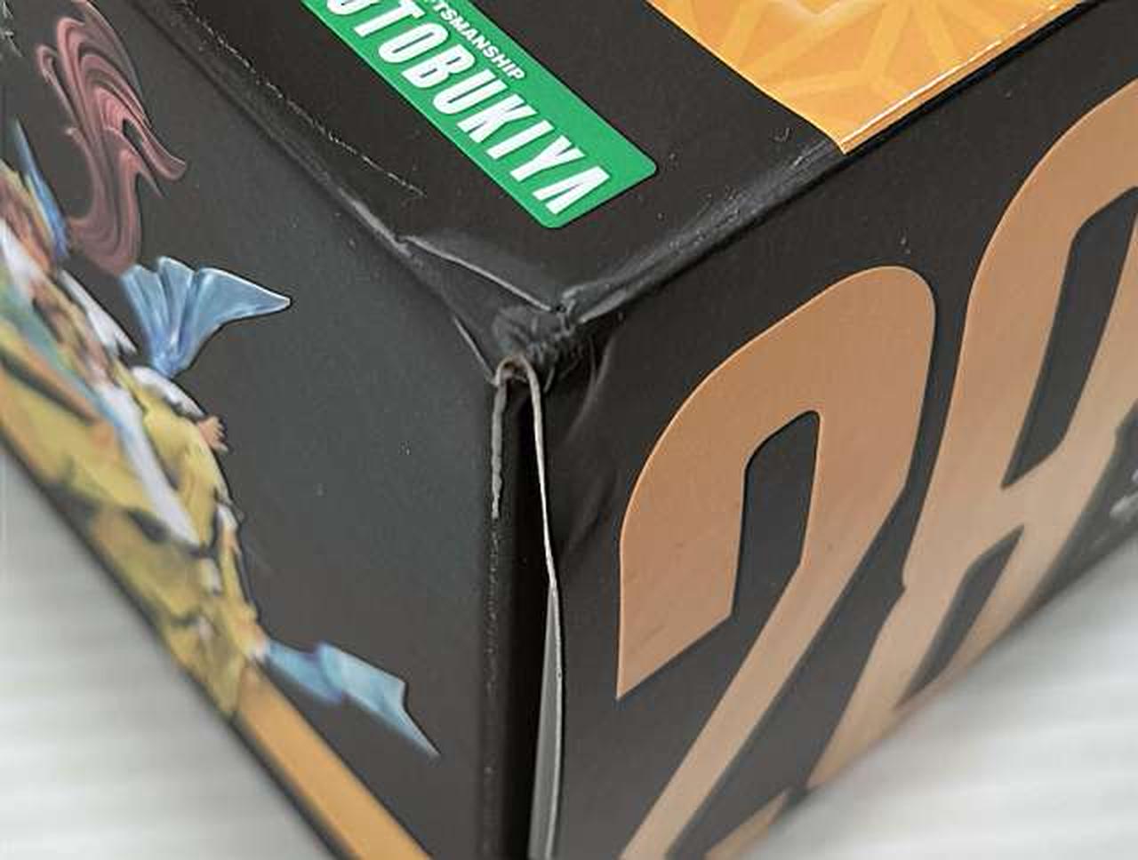 外箱一部ダメージあり