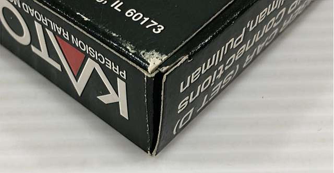 外箱ダメージあり