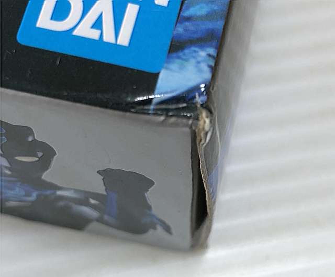 外箱ダメージあり