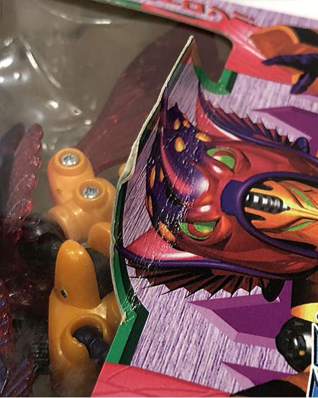 外箱ダメージあり