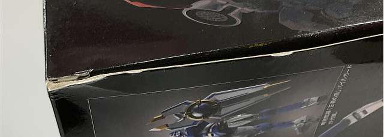 外箱ダメージあり