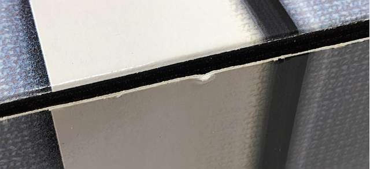 外箱ダメージあり