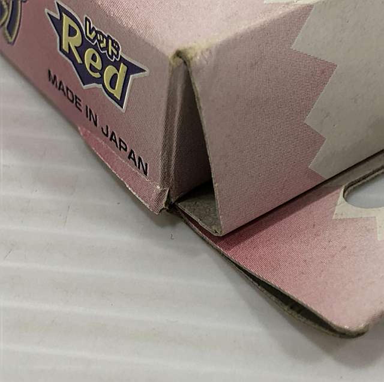 外箱ダメージあり