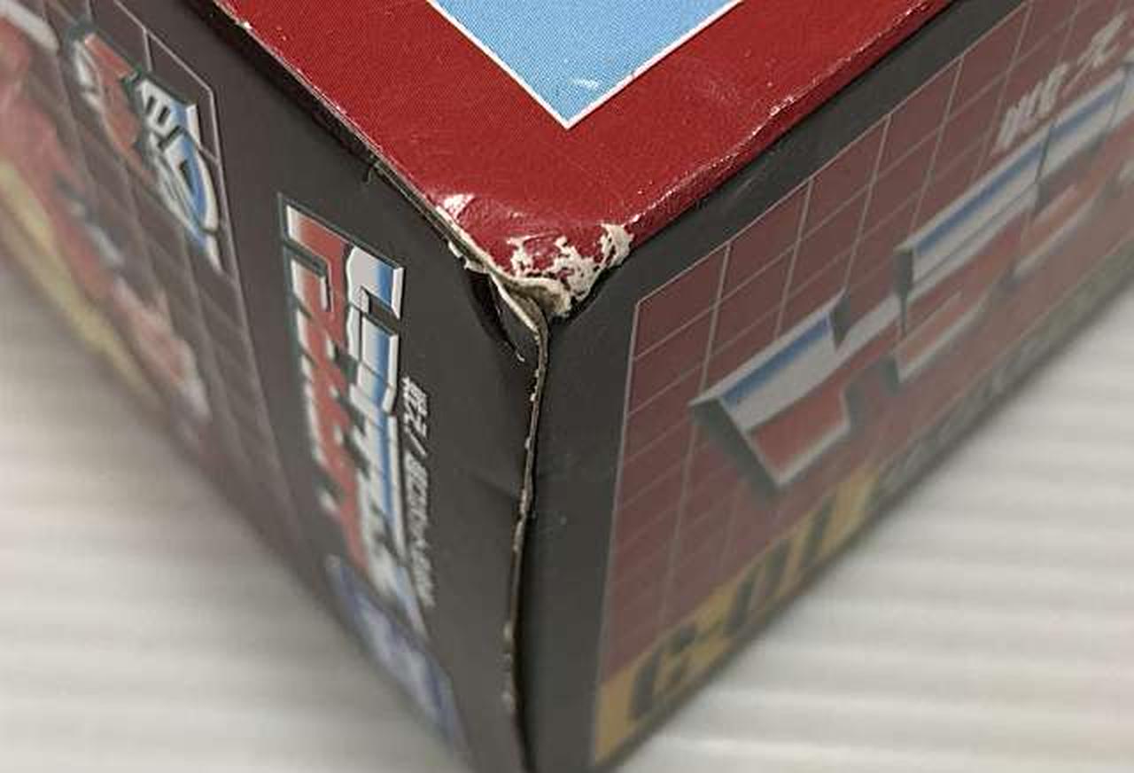 外箱ダメージあり