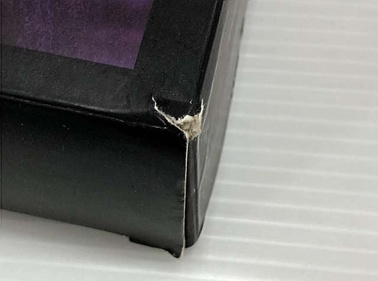 外箱ダメージあり