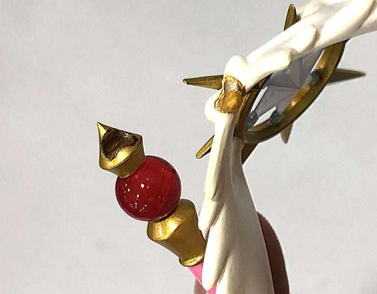 折れています。