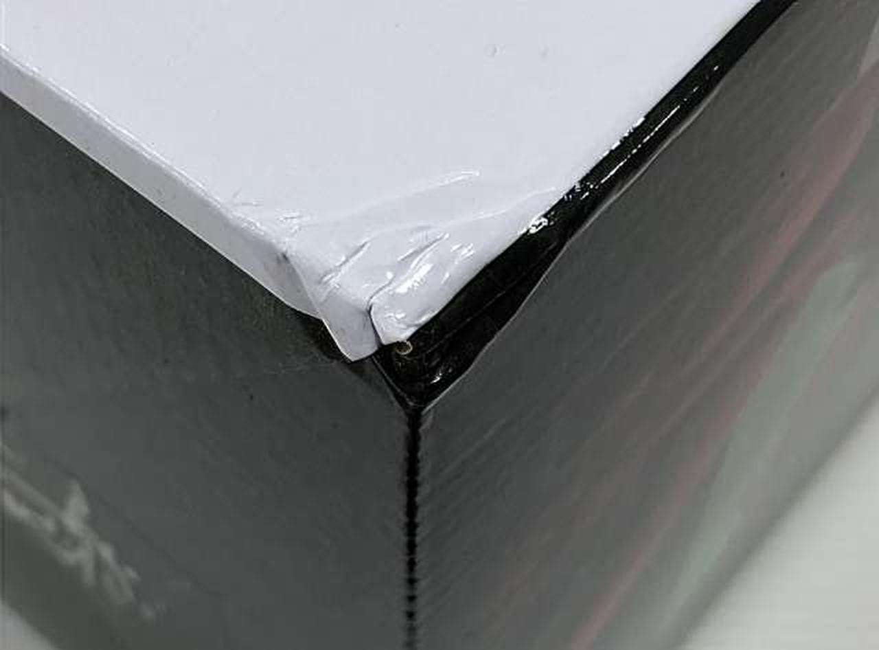 外箱ダメージあり