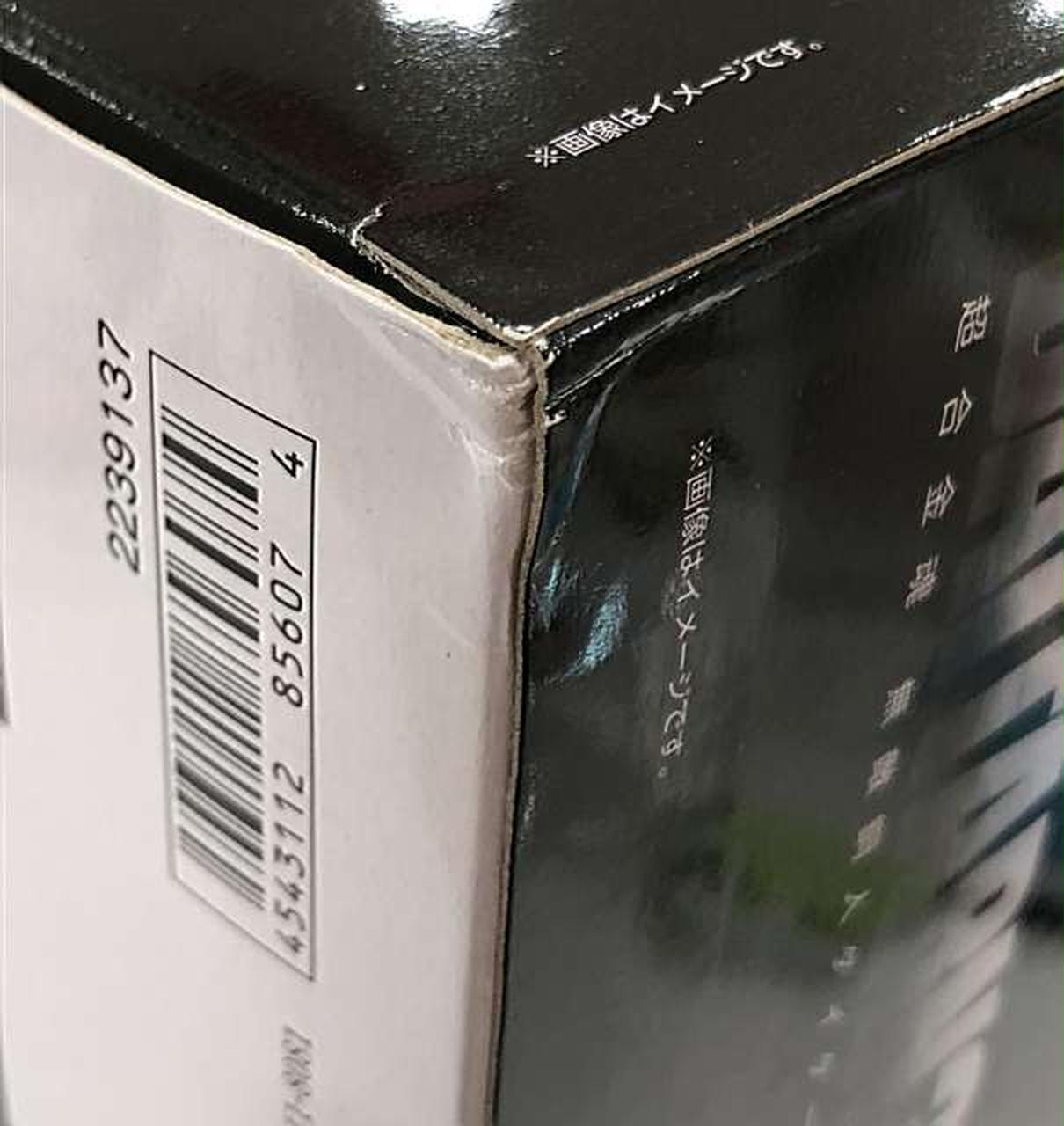 外箱ダメージあり