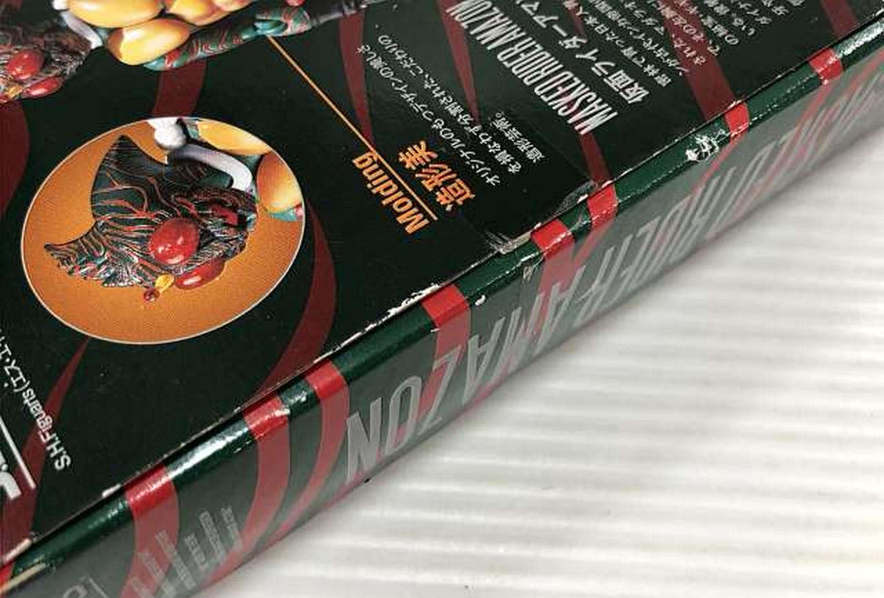 外箱ダメージあり