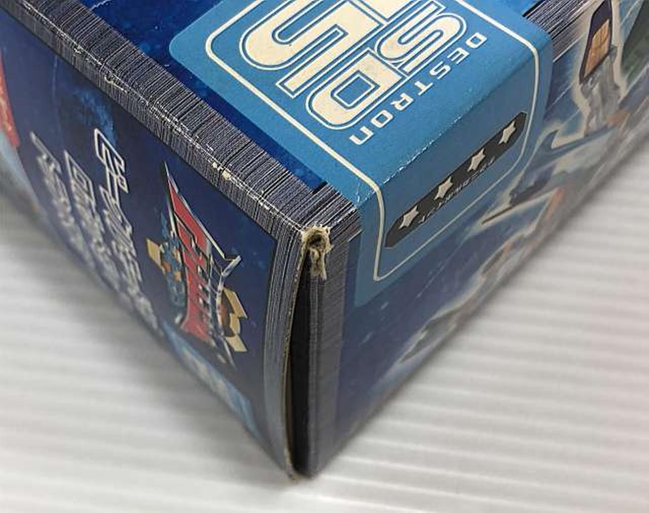 外箱ダメージあり