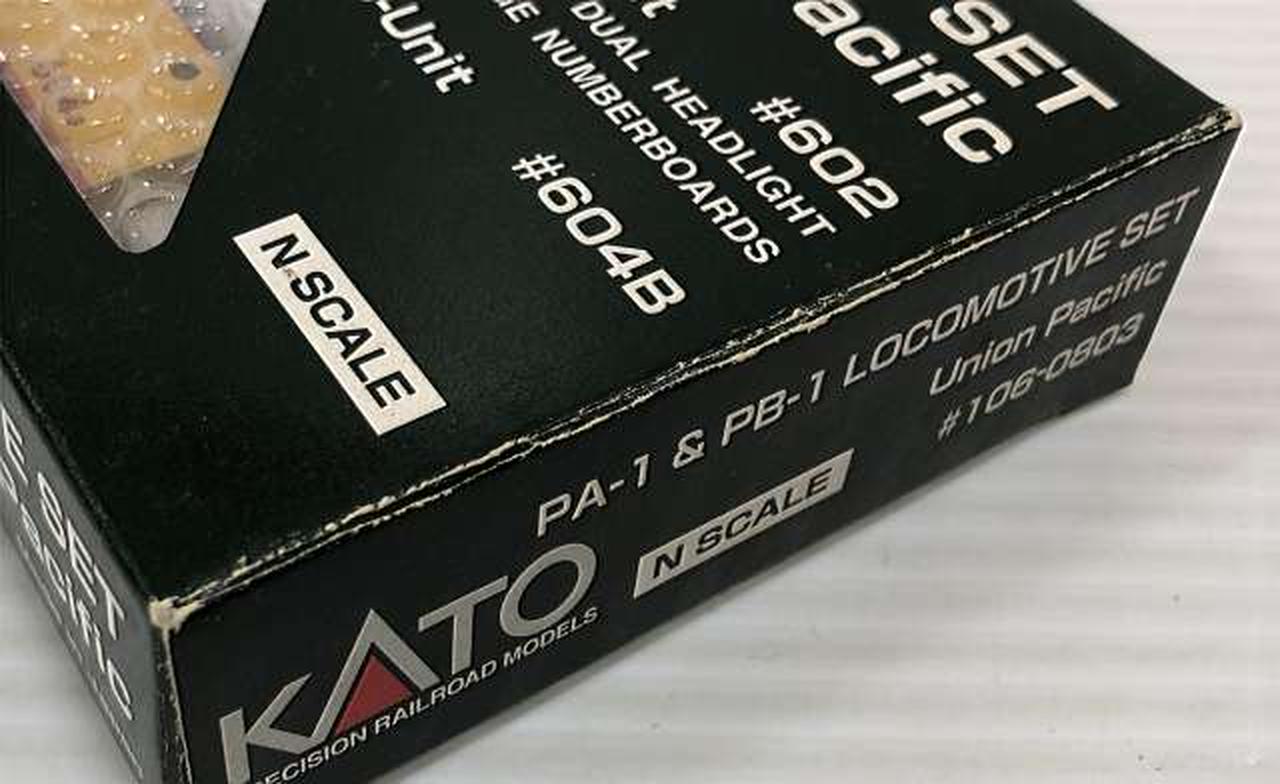 外箱ダメージあり