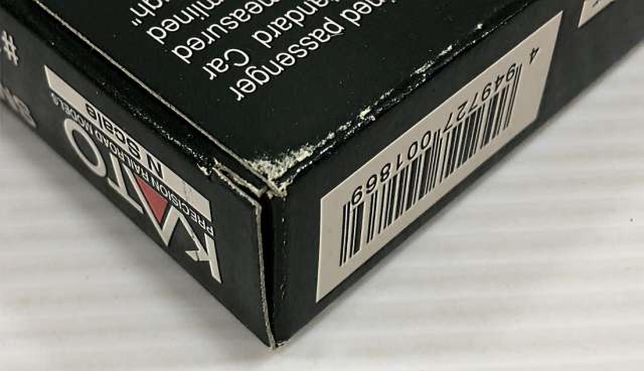 外箱ダメージあり