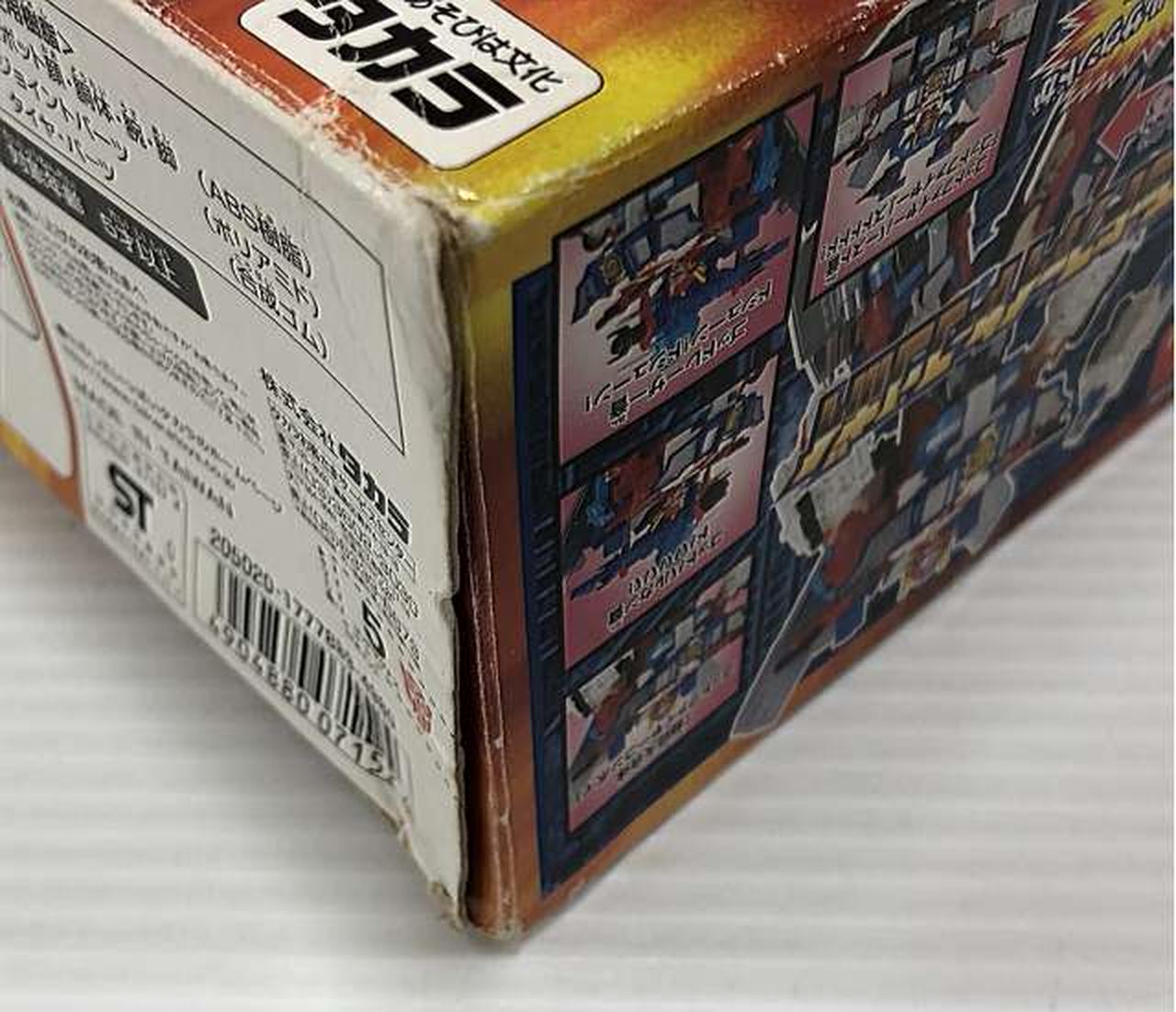 外箱ダメージあり