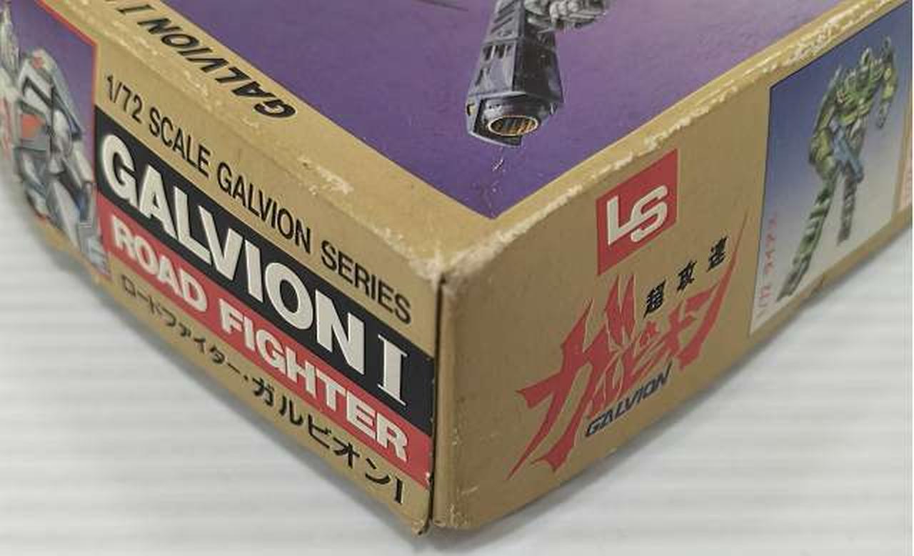 外箱ダメージあり