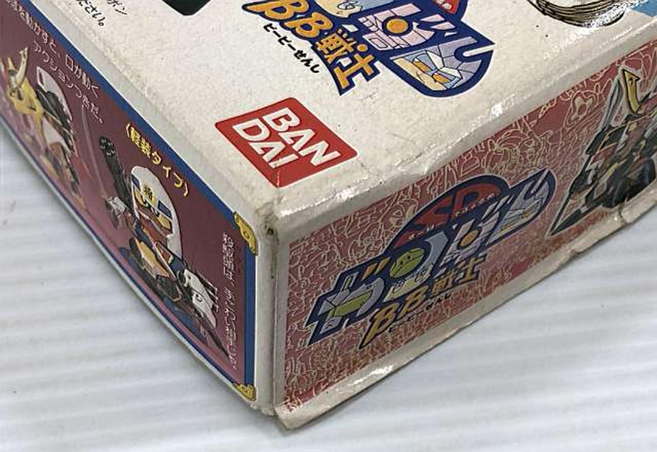 外箱ダメージあり