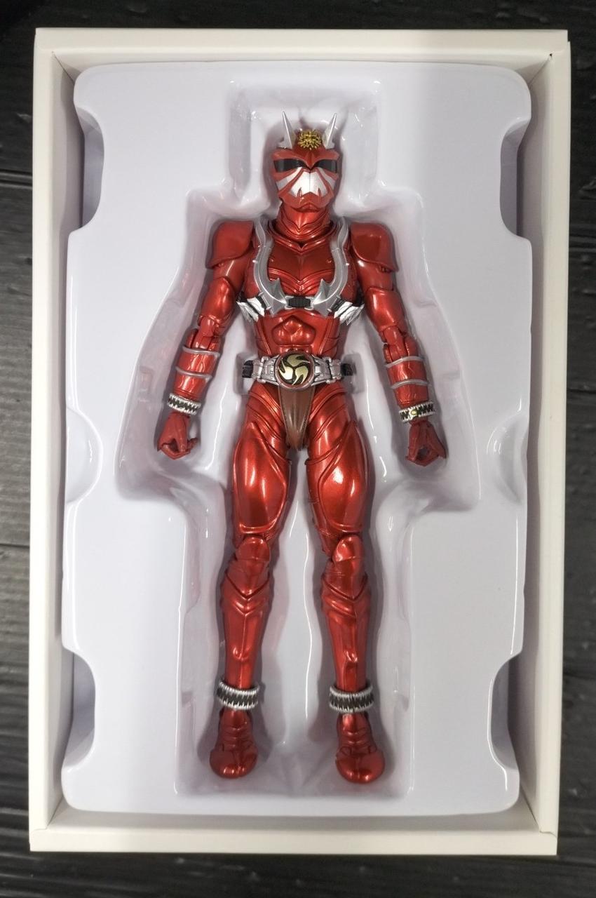 激安「PBM!仮面ライダー響鬼紅」中古品 PROJECT BM! 鬼 の 仮面