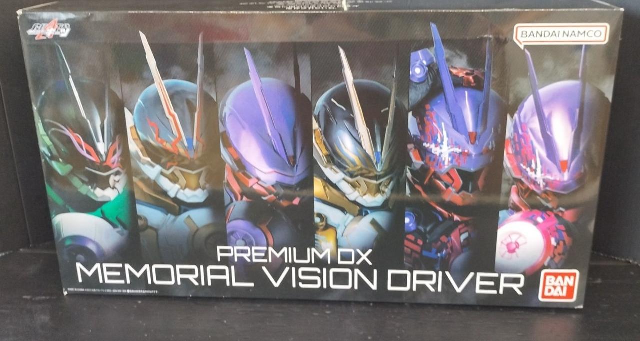 BANDAI - 未開封 箱ダメージあり PREMIUM DX メモリアルヴィジョンドライバー BANDAI PREMIUM DX メモリアルヴィジョンドライバー＆ハイ