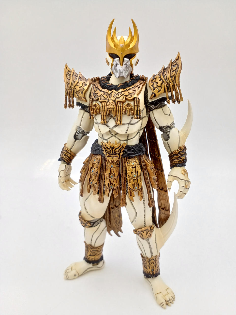 BANDAI|S.H.FIGUARTS 仮面ライダークウガ|【ハードオフ公式通販】オフ