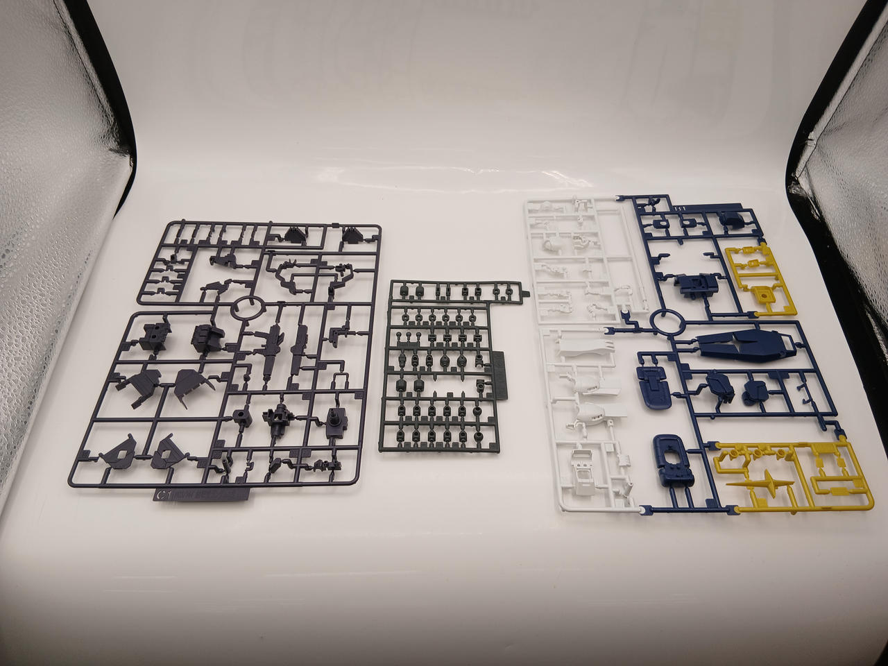 バンダイ(BANDAI)|1/144|【ハードオフ公式通販】オフモール