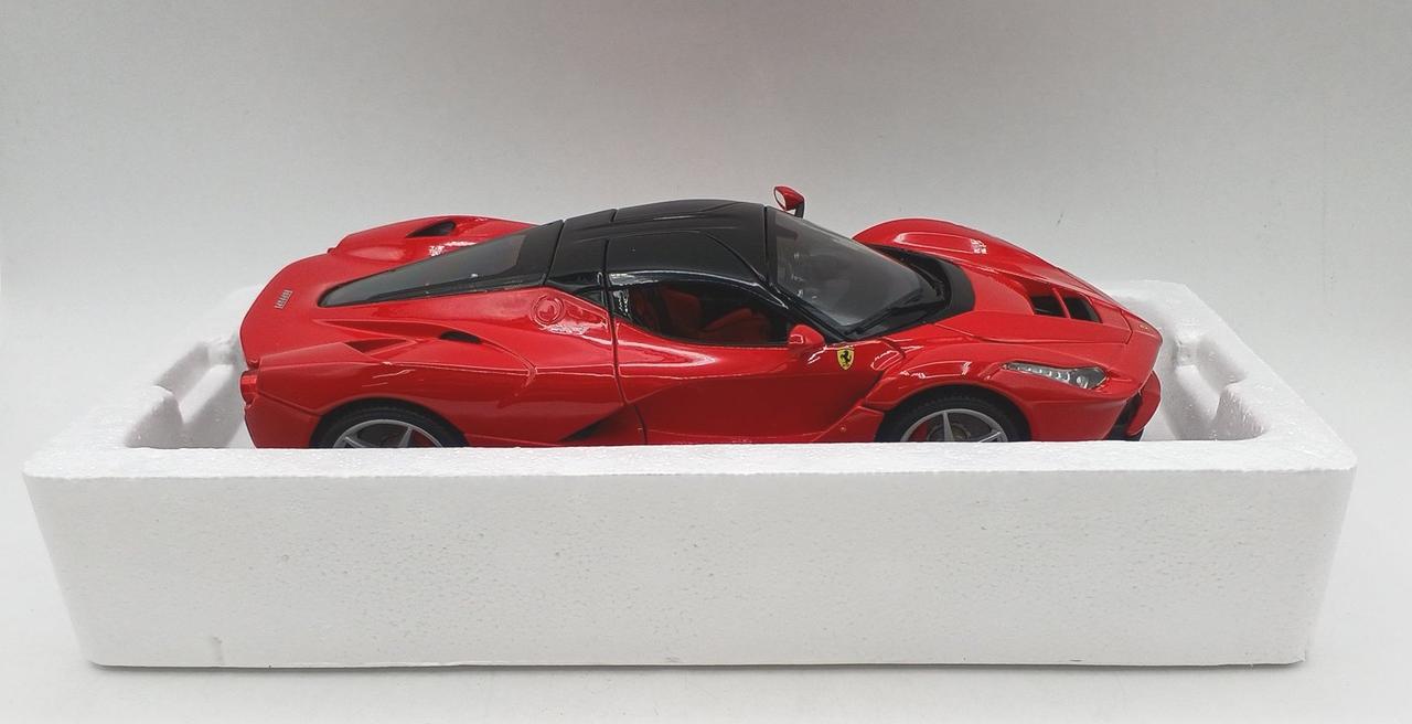 ジョエフ フェラーリ 1/18スケールミニカー Bburago BBURAGO 1/18スケール フェラーリ FXX K EVO レッド 18