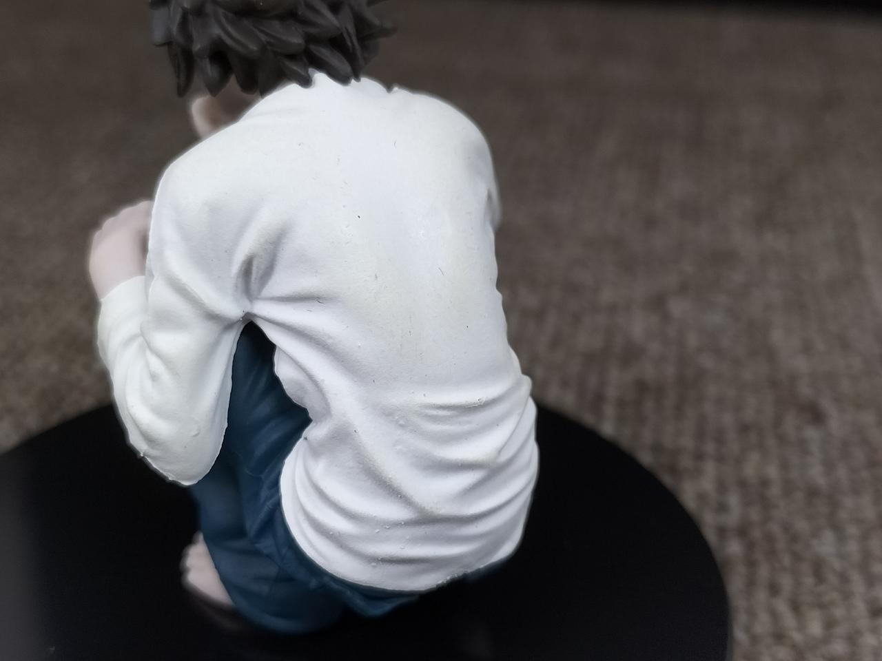 背中汚れと経年によるベタつき有