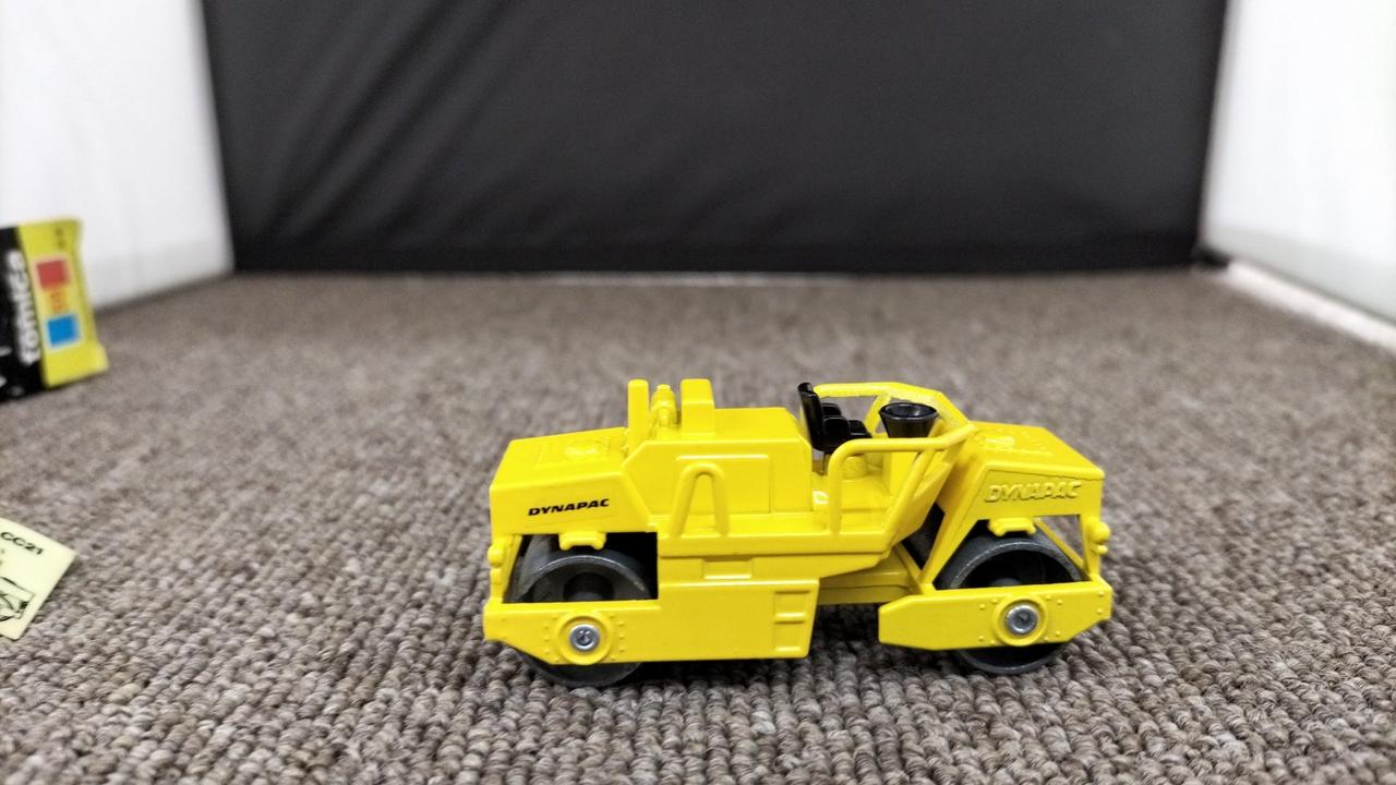 本体キズ、汚れあり