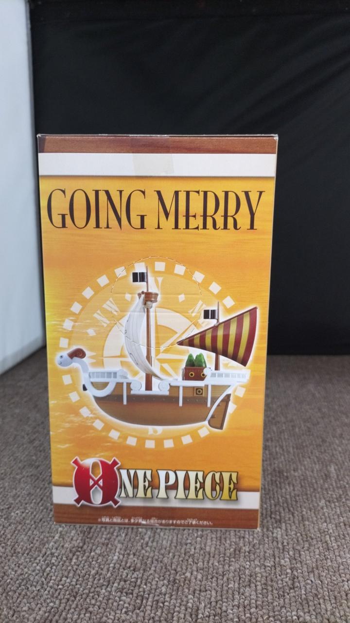 箱に傷み、汚れあり