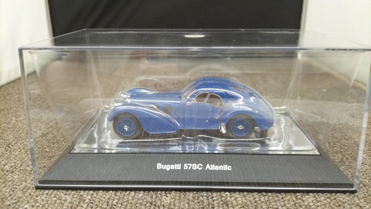 ケースに傷あり