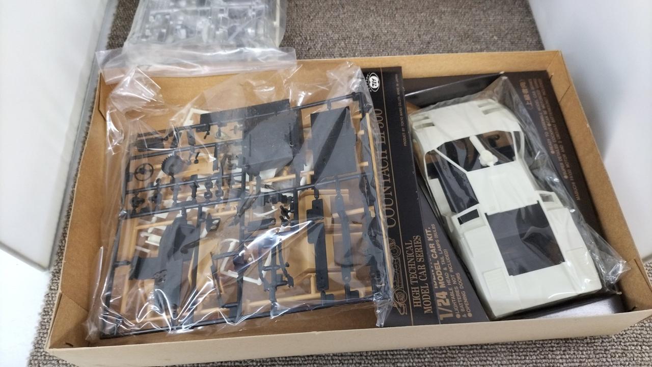 トウキョウマルイ(MARUI)|1/24 ランボルギーニ カウンタック