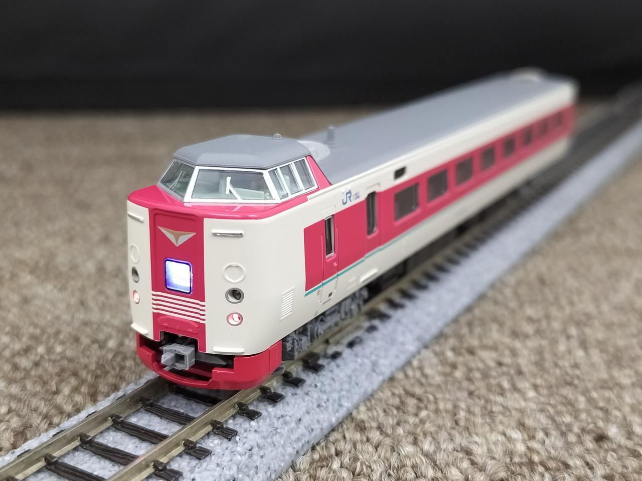 中間先頭車尾灯点灯OK