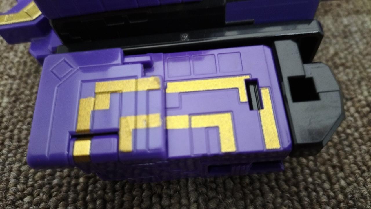 腕金塗装剥げ有