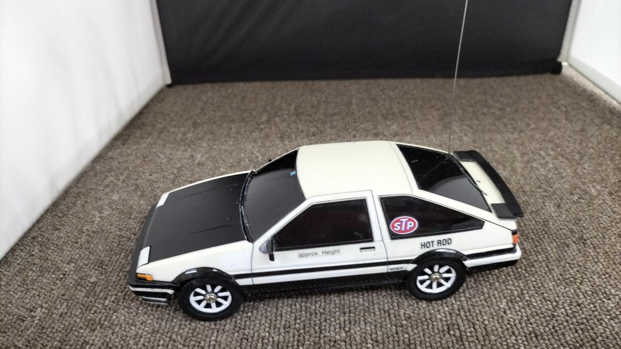 【新品未開封】 頭文字D TAIYO 太陽工業株式会社 AE86 TRUENO TAIYO (タイヨウ) 頭文字D ラジコン 1/22 AE86 TRUENO (トレノ