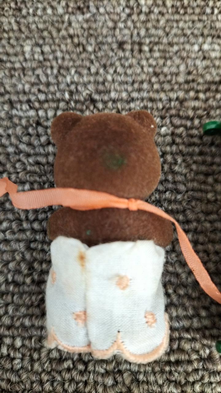 ゆりかごの塗料の癒着跡有