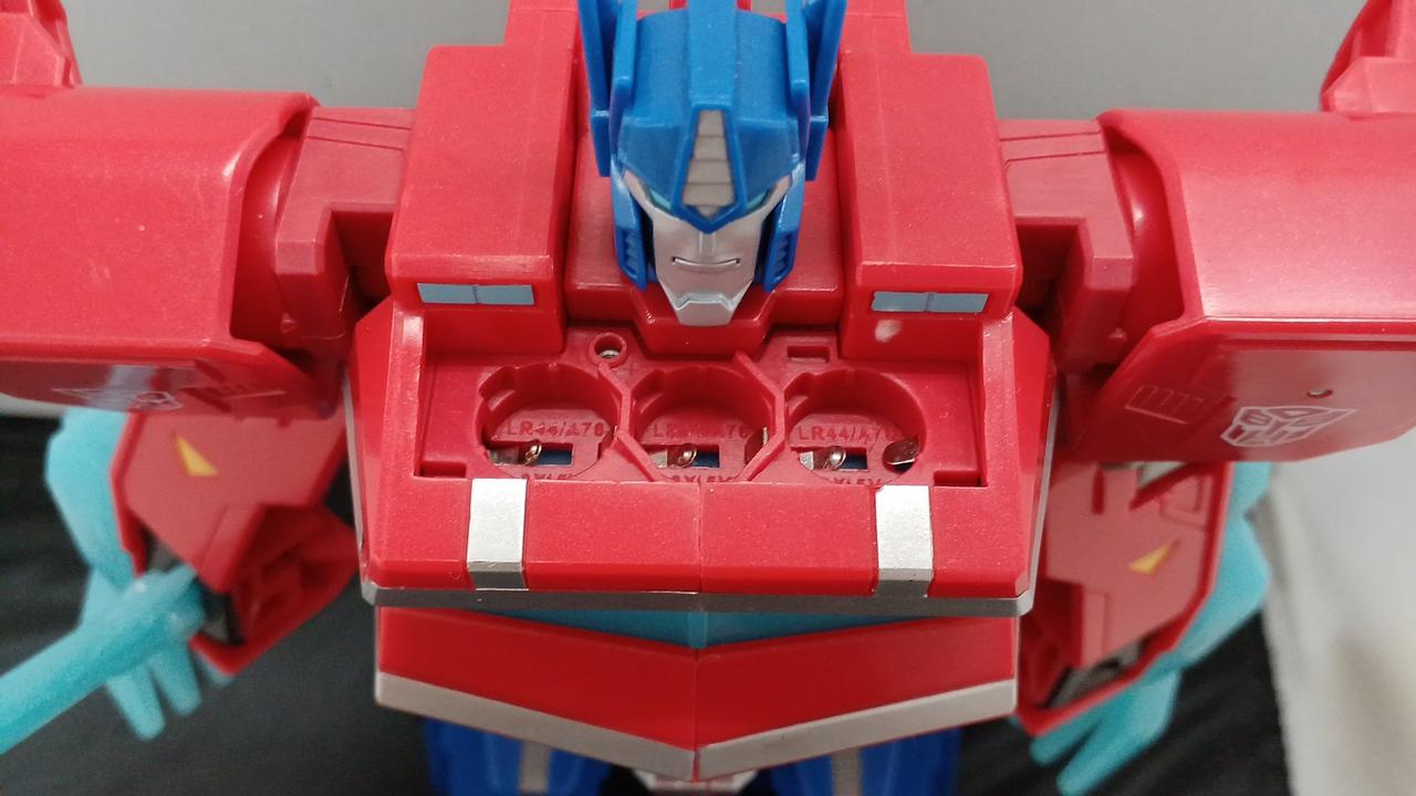 LR44×3個必要です