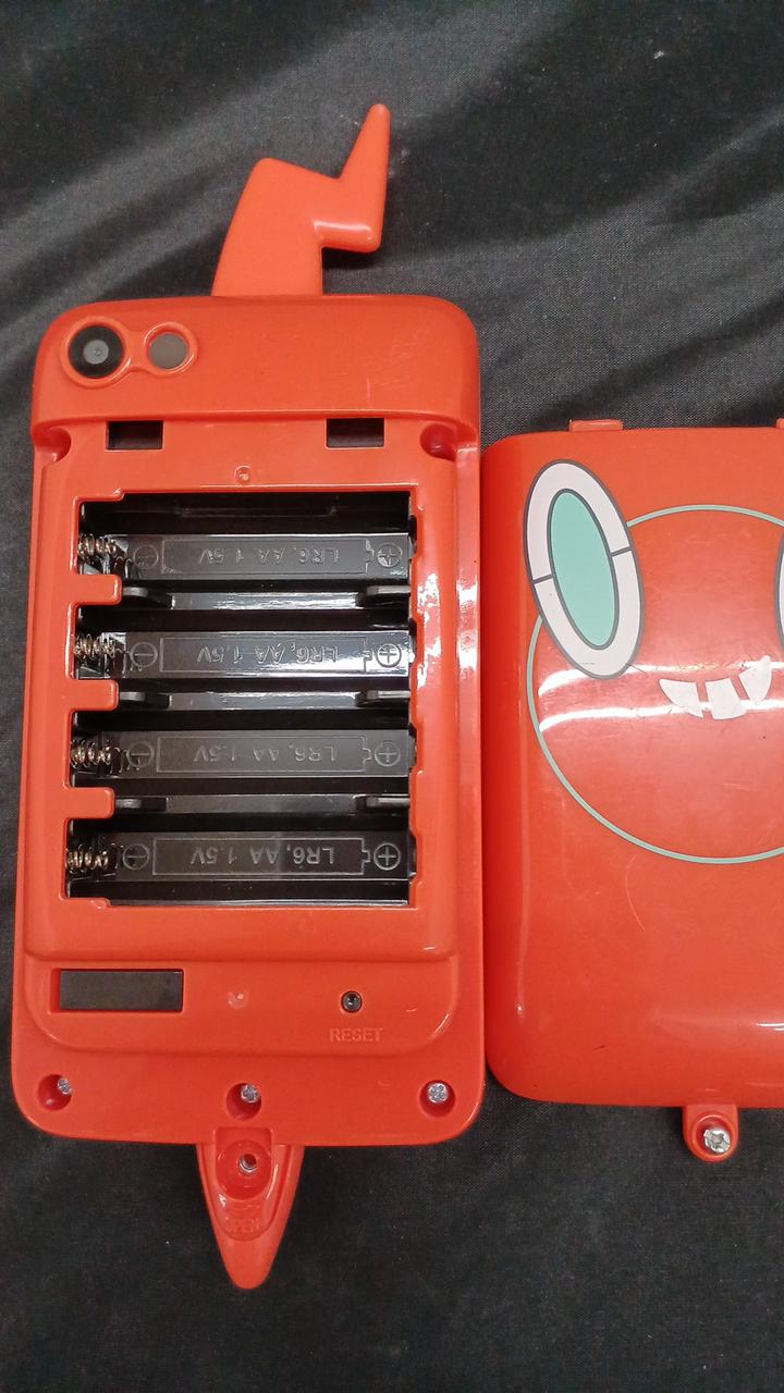 単３×4本必要です！