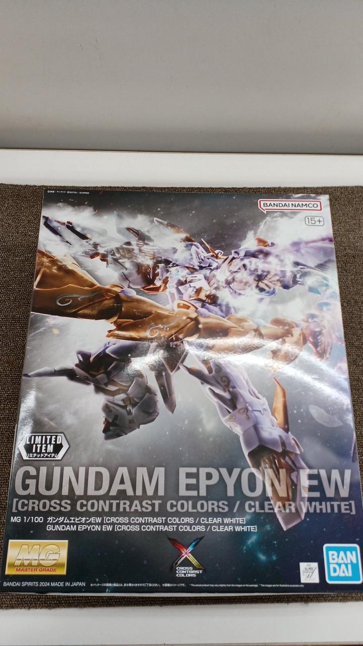 未組立品です。