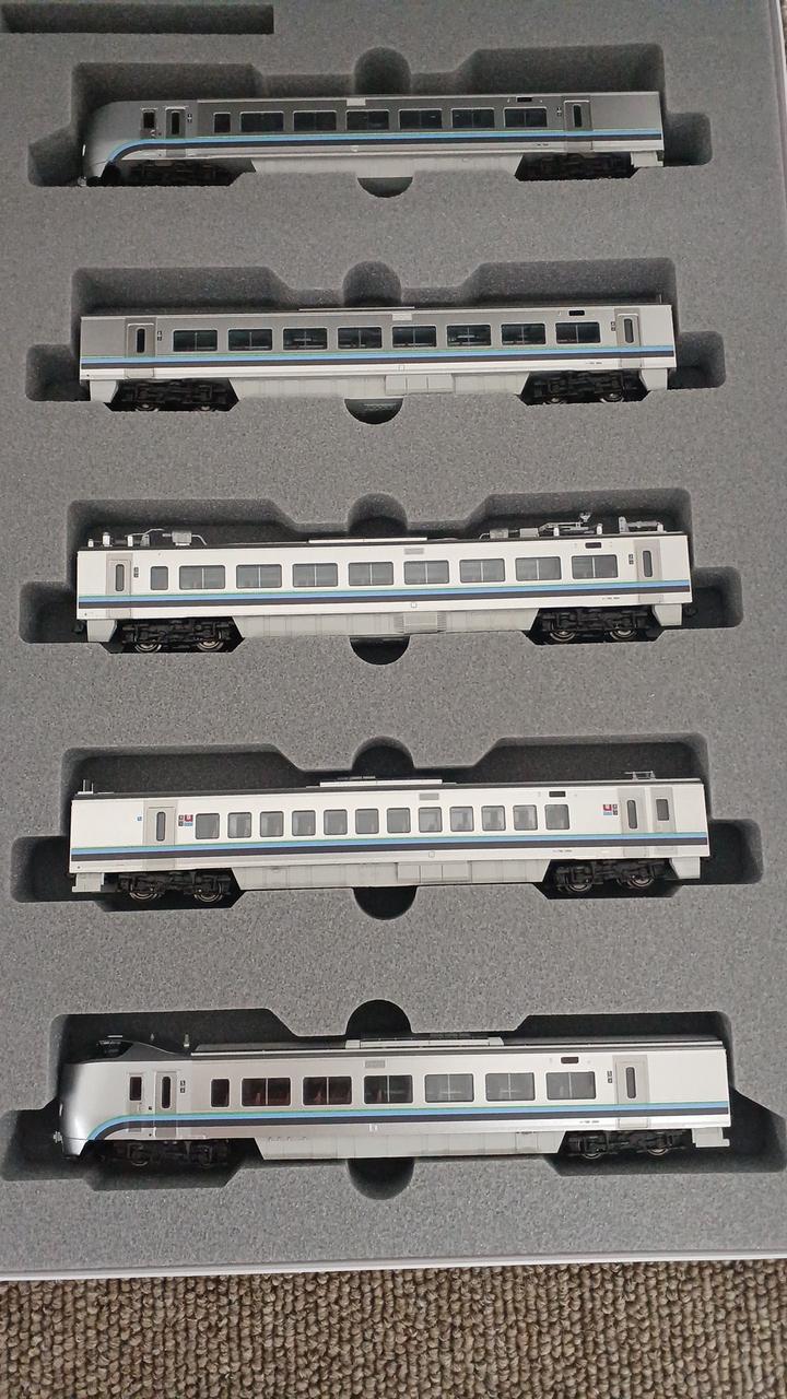 カトー(KATO)|789系1000番台カムイ・すずらん5両セット|HARDOFF