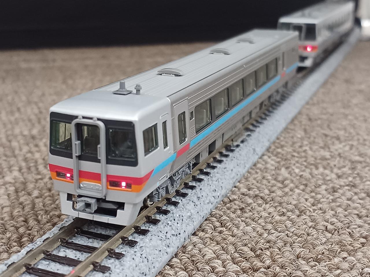 貫通先頭車尾灯点灯OK