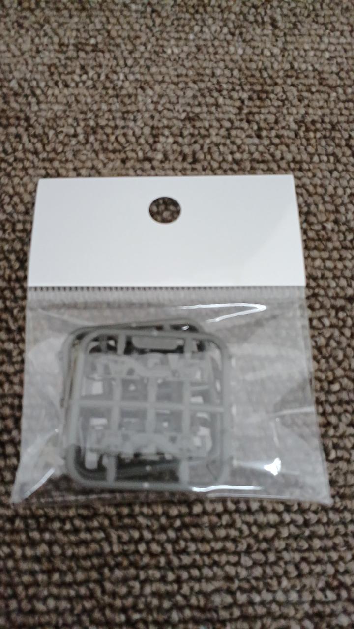 台車枠のみ付属、アンテナ、ステッカー欠品