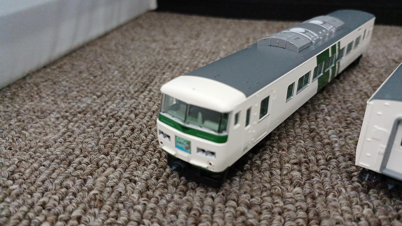 TOMIX 92620 JR185系特急電車 JR 185-0系特急電車（踊り子・強化型スカート）基本セットA｜製品情報