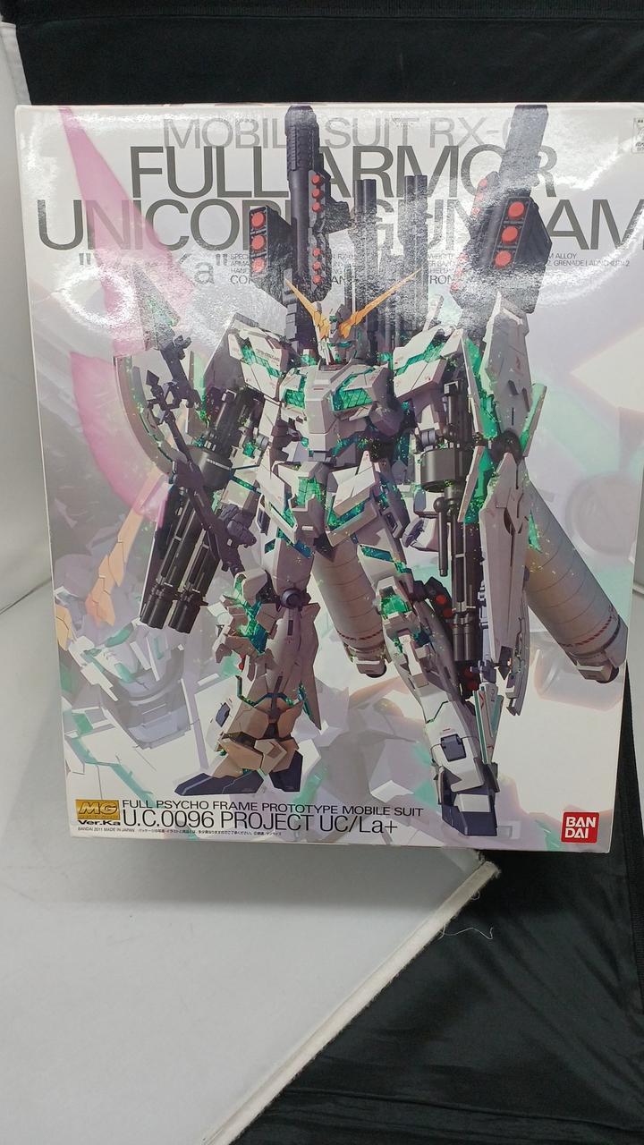 箱開封品、中身未組立品