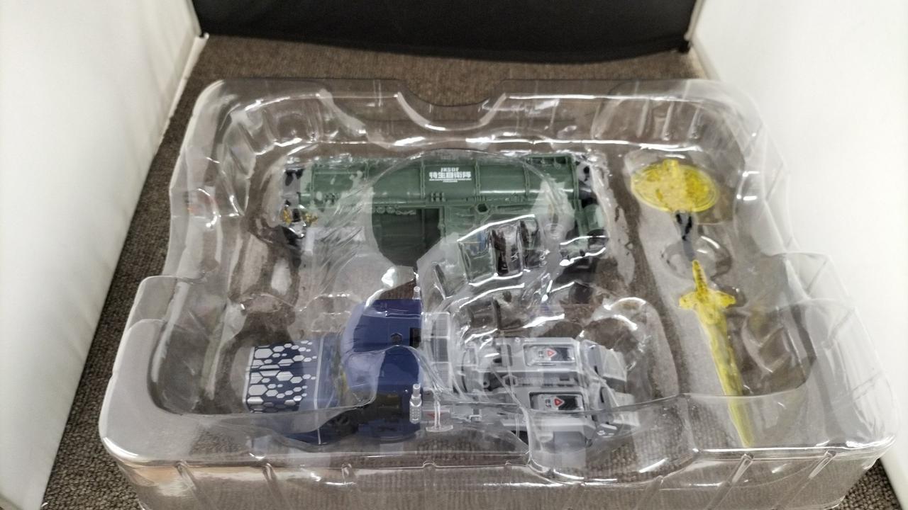 中身未使用と思われます