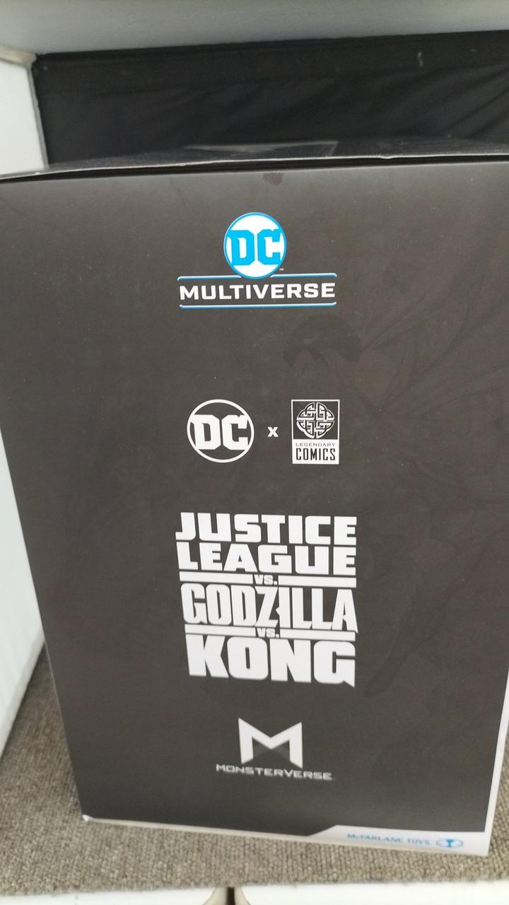 マクファーレントイズ|スーパーマンVSゴジラ|HARDOFFオフモール