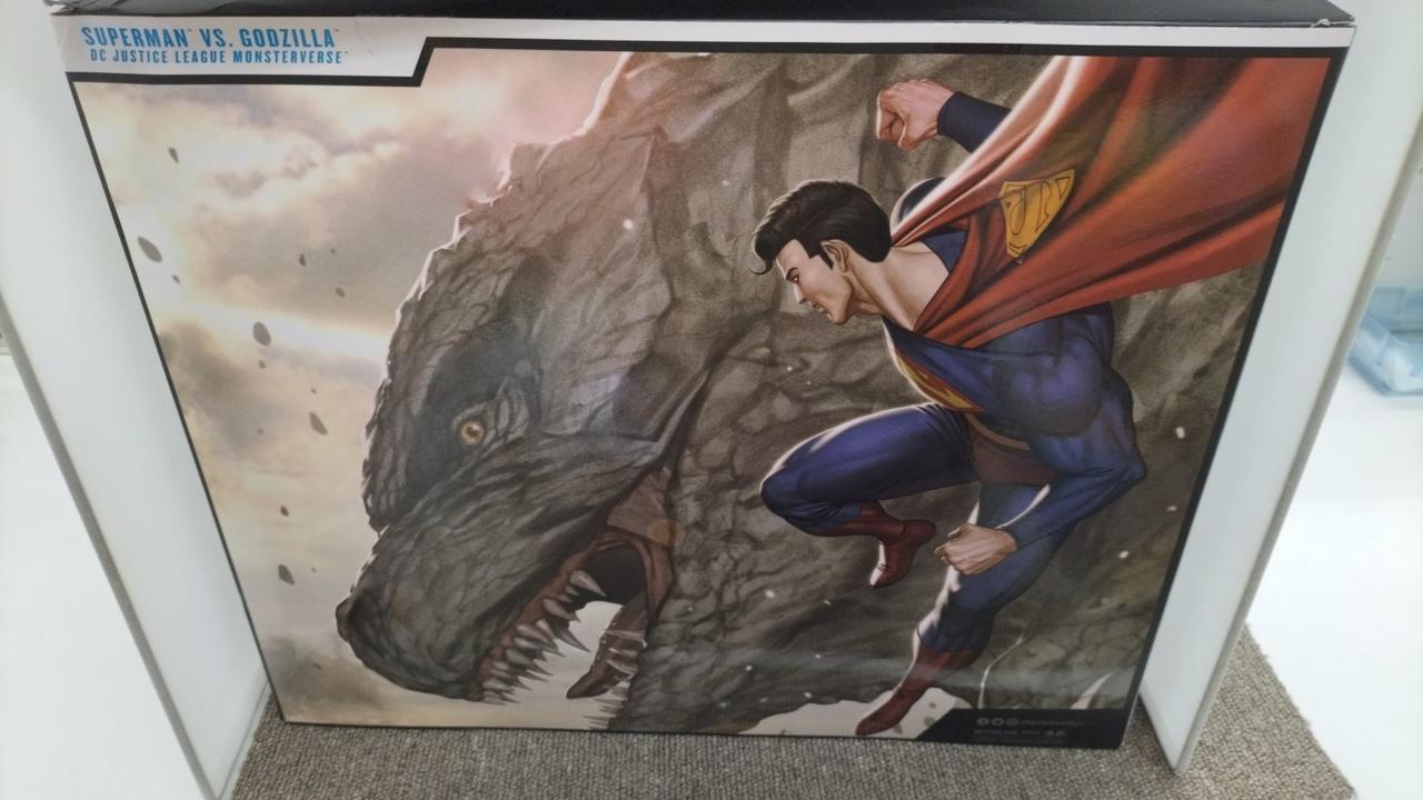 マクファーレントイズ|スーパーマンVSゴジラ|HARDOFFオフモール
